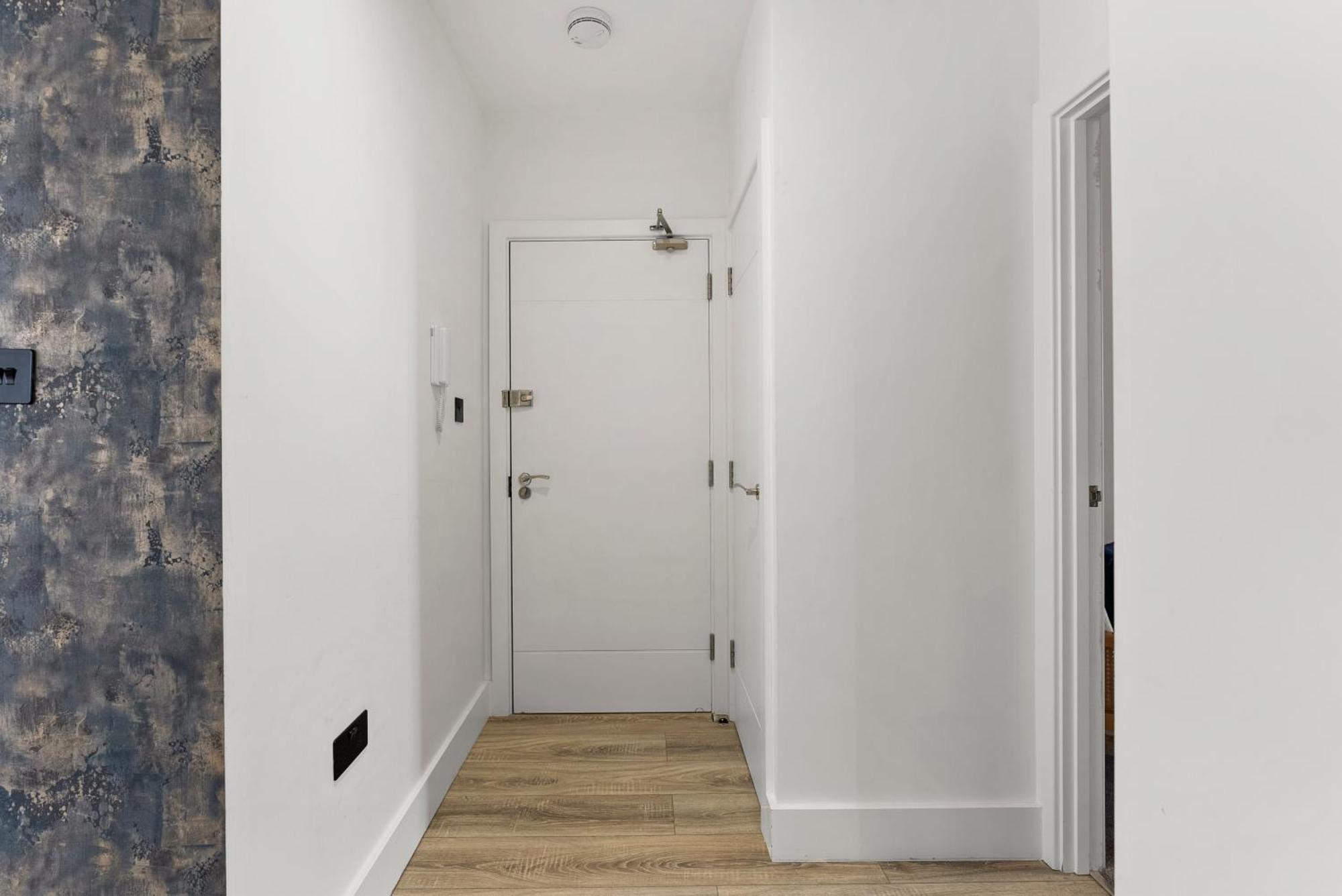 Comfortable 2-Bedroom Stay In NWI Esterno foto